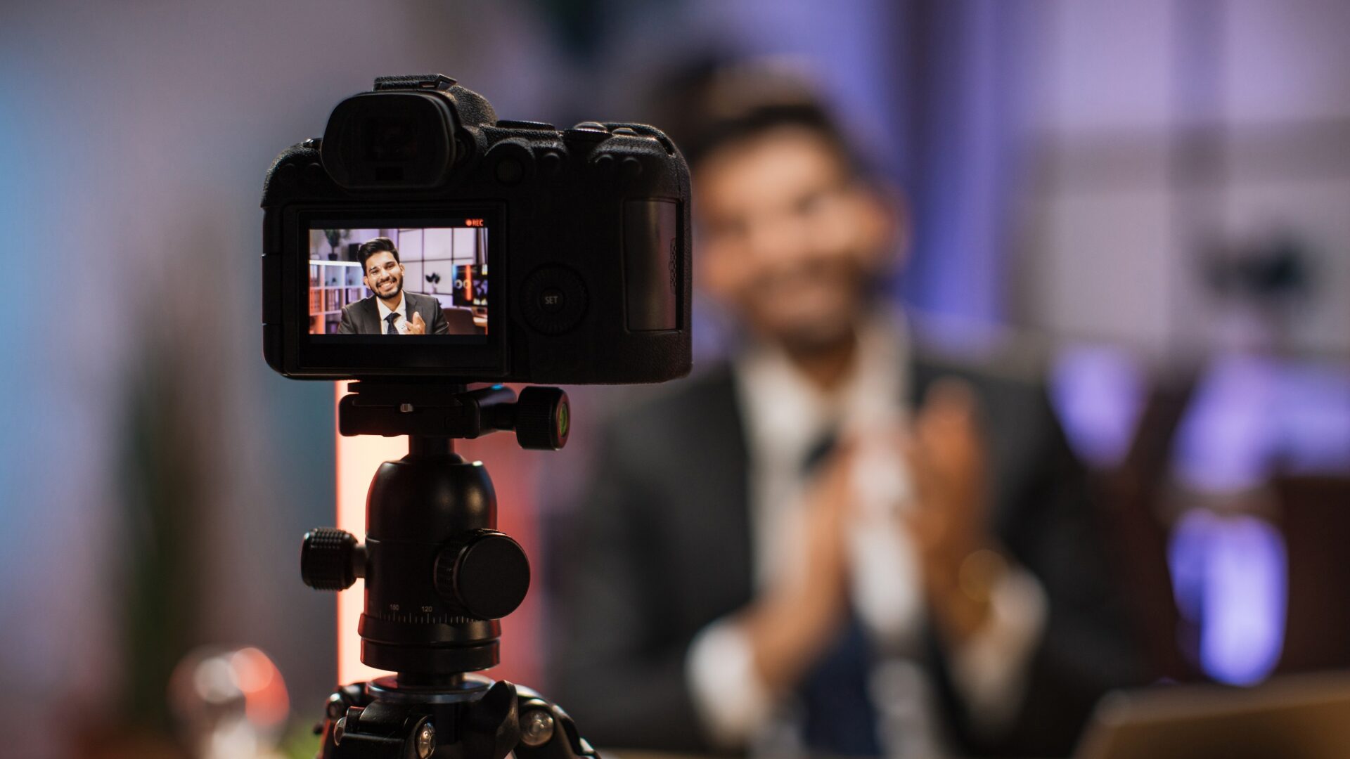 Transmissão ao vivo: conecte-se com seu público em tempo real e amplie sua presença digital